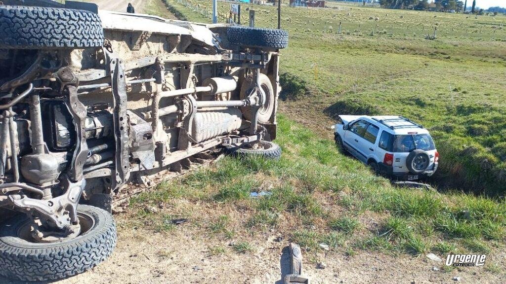 Fuerte choque y vuelco en Ruta 50