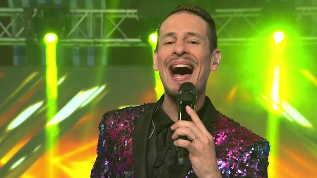 Se presentará en Ayacucho Rodrigo Tapari,           el reconocido cantante de la música tropical