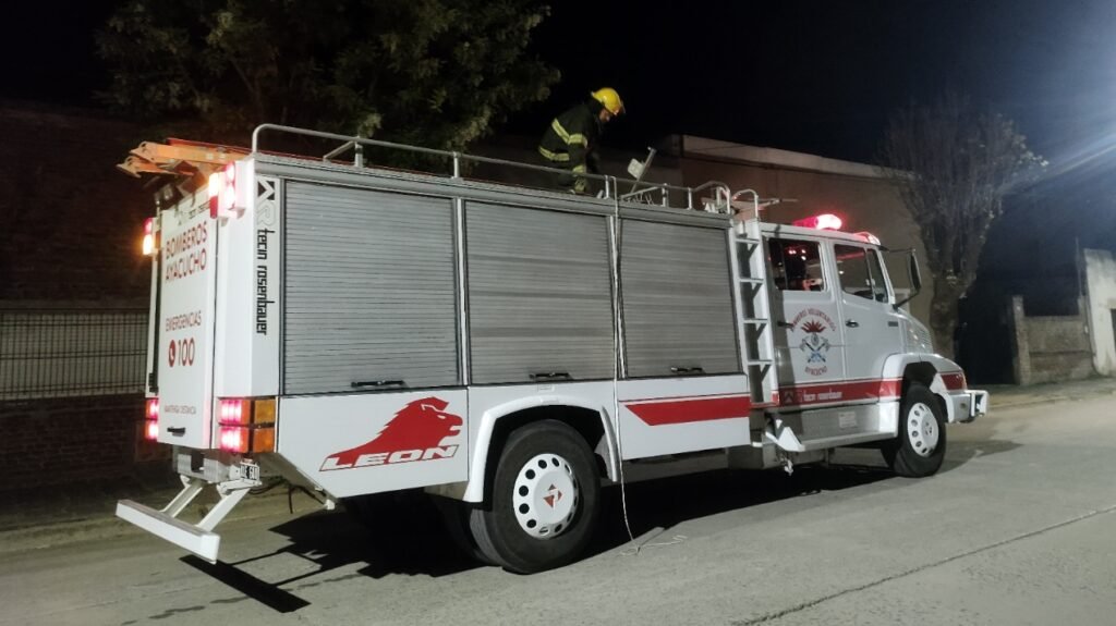 Bomberos Voluntarios fue convocado a un incendio en una vivienda