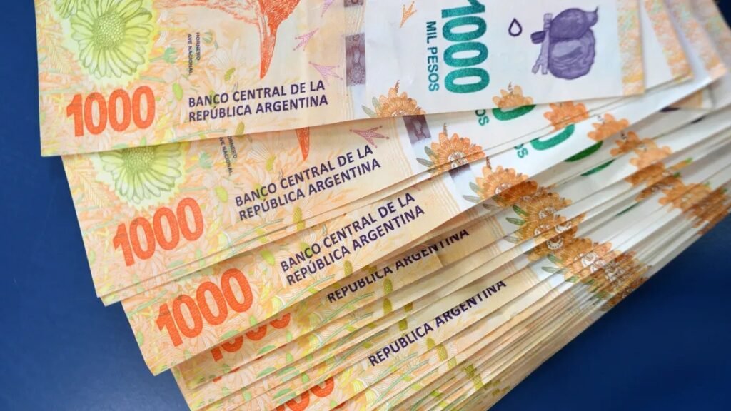 Los sectores que recibirán aumentos en sus salarios en noviembre