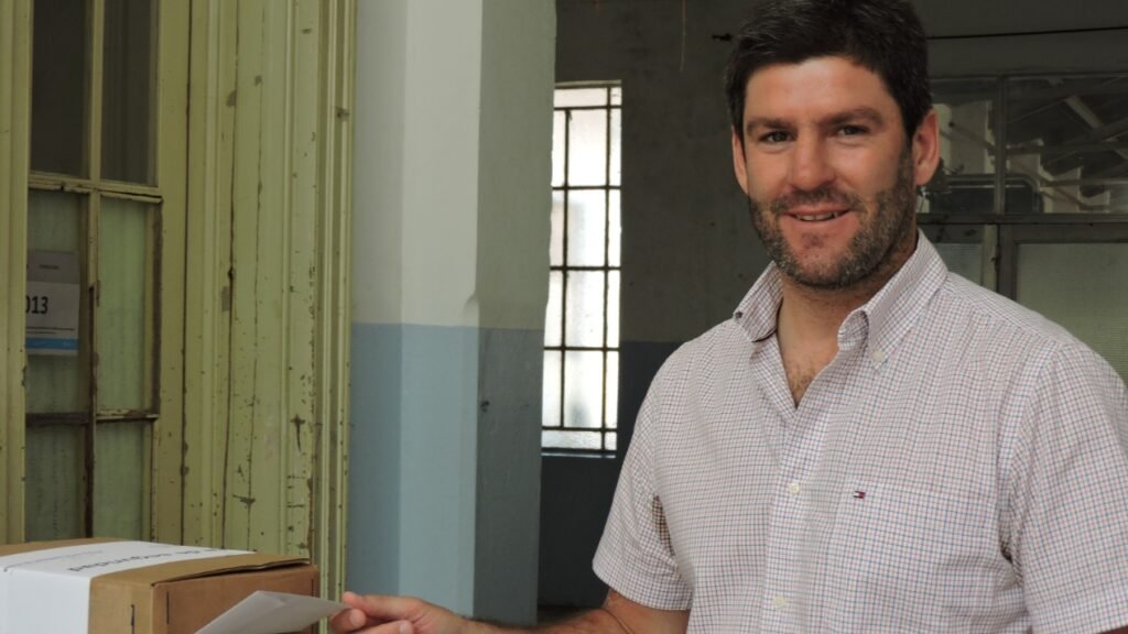 Cordonnier llamó a votar toda la comunidad: “hubo muchos años que argentina no podía elegir su presidente, ahora hay que valorar que si podemos”