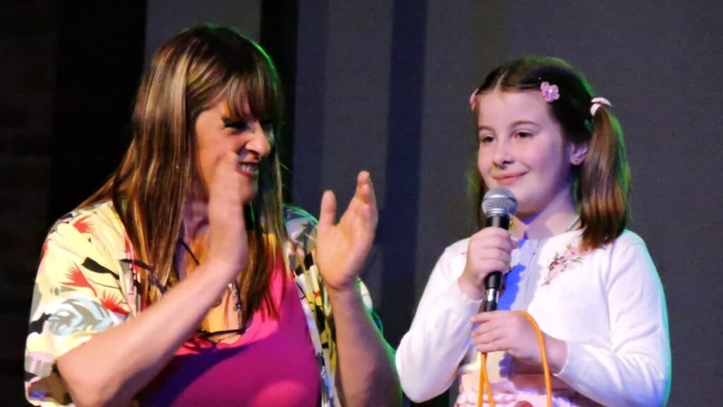 A sala llena, se realizó una nueva edición de Ayacucho Canta