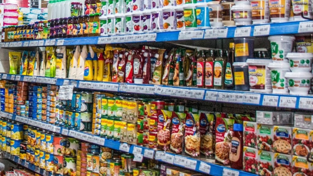 Los supermercados recibieron listas con aumentos de hasta el 45% tras la elecciones