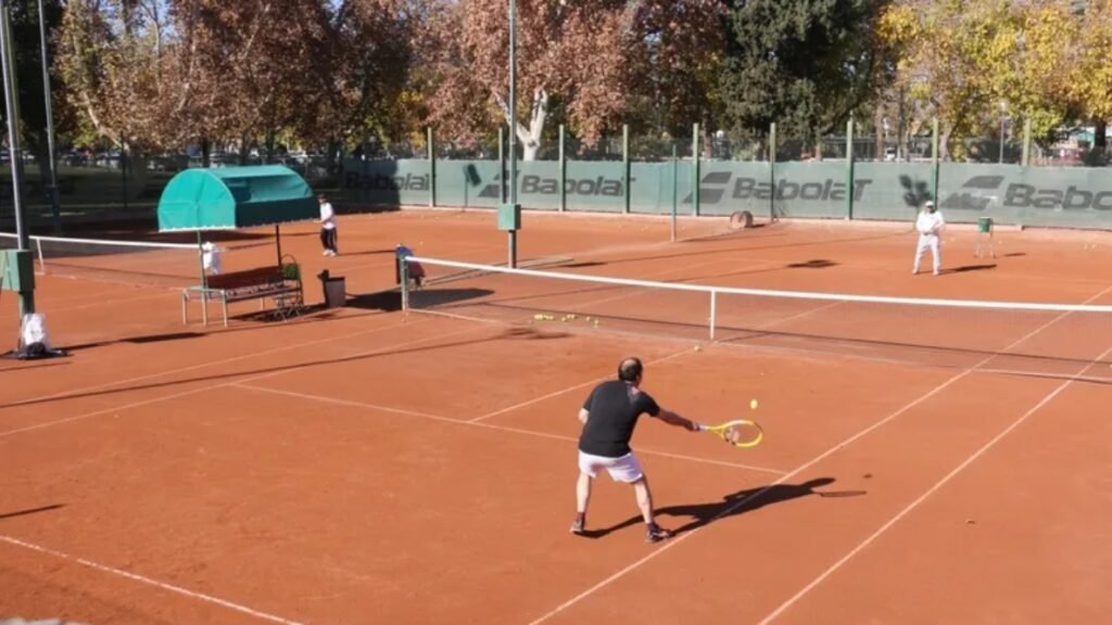 Aniversario de la Escuela de Tenis: Habrá un concurso de fotografía con premios en efectivo