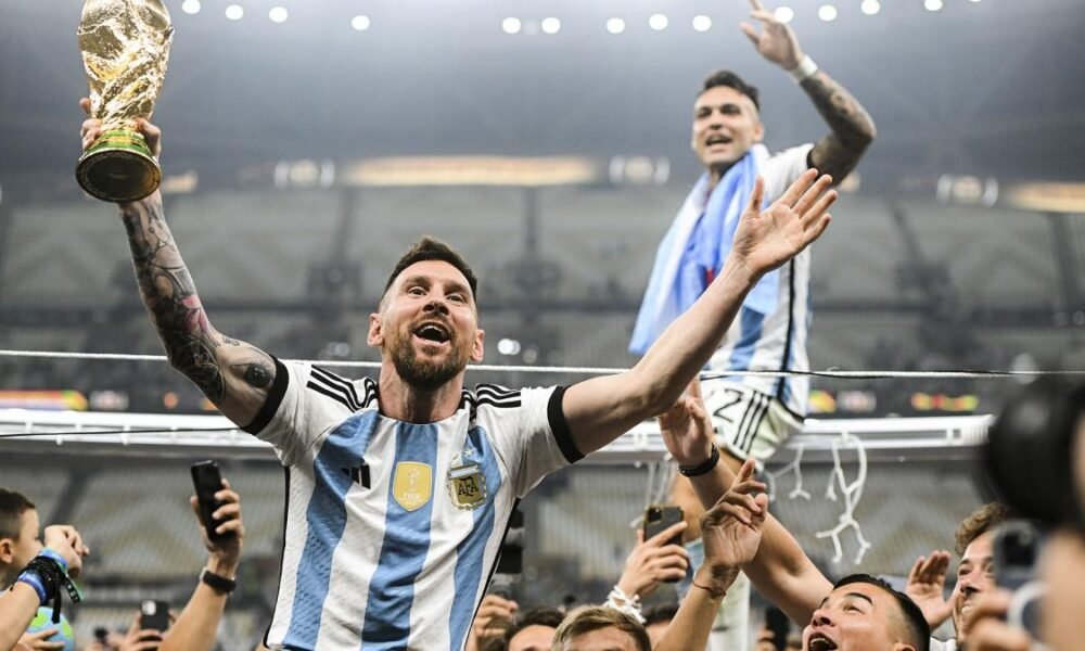 Lionel Messi y la atleta marplatense Belén Casetta compartieron el Olimpia de Oro
