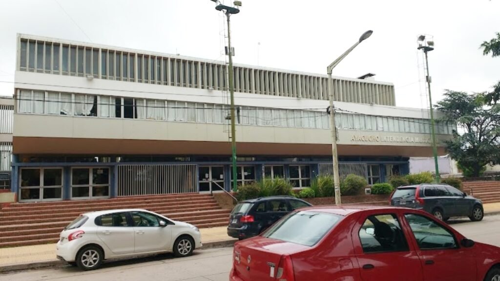 En los próximos días será presentado el nuevo Gobierno de Emilio Cordonnier: un funcionaria se sumaría ad honorem