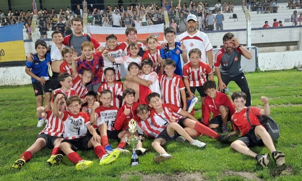 Fútbol Infantil Atlético Campeón Copa de Plata en 10ma