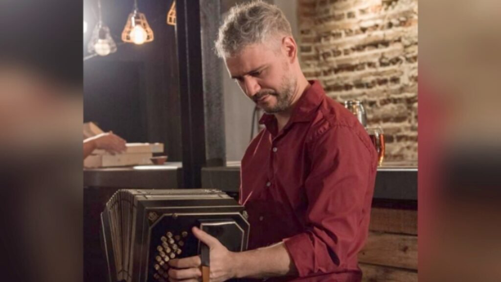 Bruno Cabadas, el bandoneonista ayacuchense, presentará su próximo proyecto “DesBando”