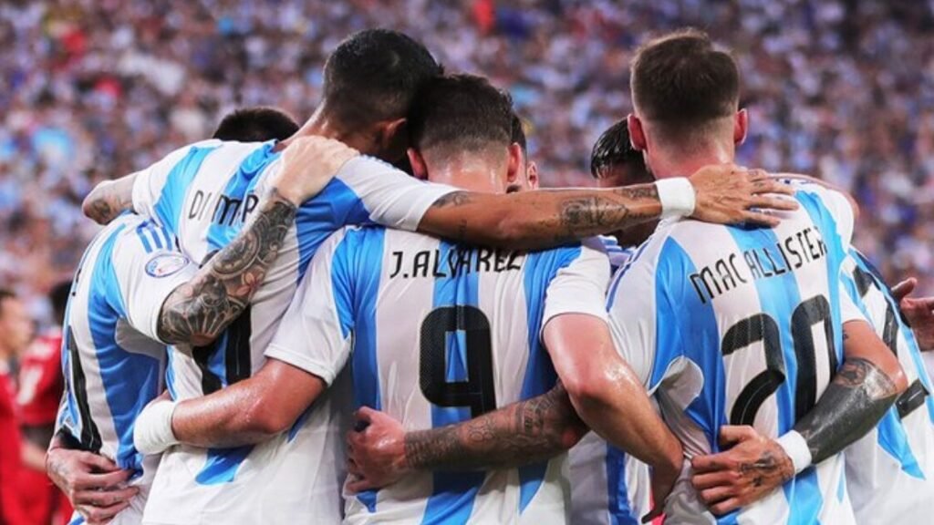Argentina venció 2-0 a Canadá y se clasificó a la final de la Copa América
