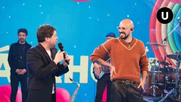 Abel Pintos durante su presentación en el cierre de “Un Sol para los Chicos”.