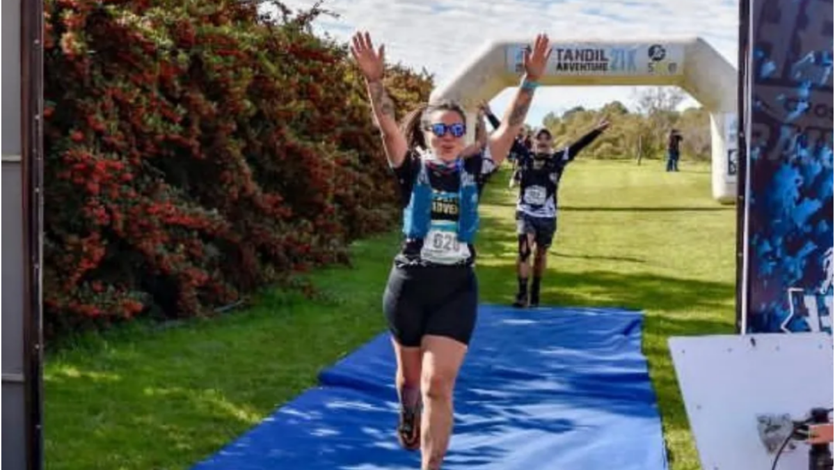 corredores ayacuchenses en la Tandil Adventure