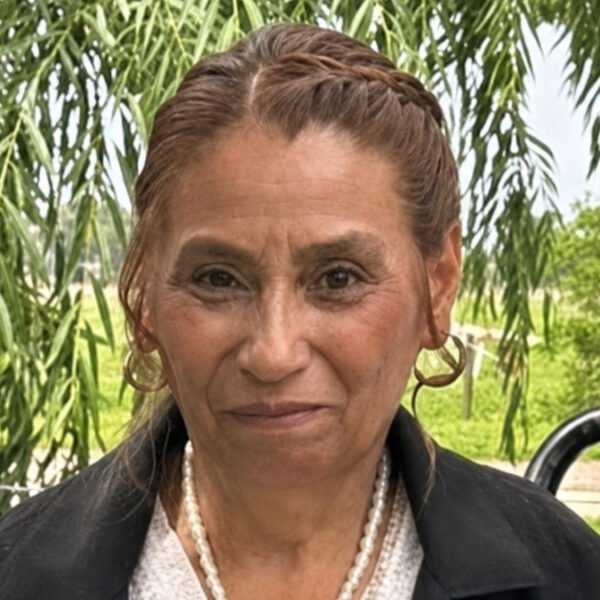 Campaña solidaria para ayudar a María del Carmen Junco a reunir fondos para una operación de cadera.