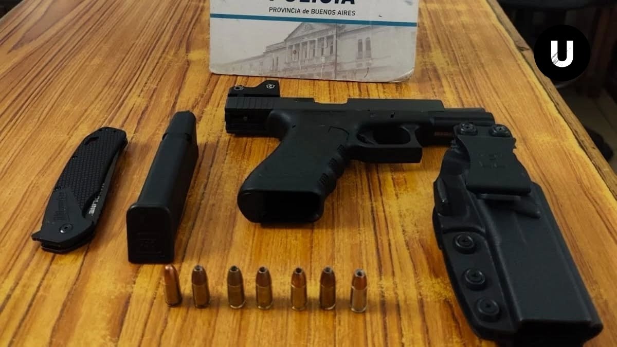 Operativo policial tras un choque en la Costa de Mar del Plata donde fue secuestrada una pistola Glock.