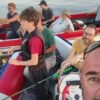 Operativo de búsqueda de Prefectura Naval Argentina para localizar a cinco pescadores desaparecidos en el Río de la Plata.