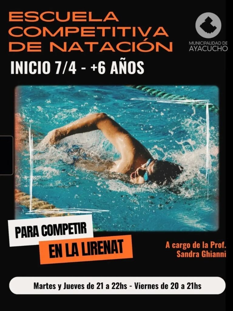 Nadador entrenando en escuela de natación