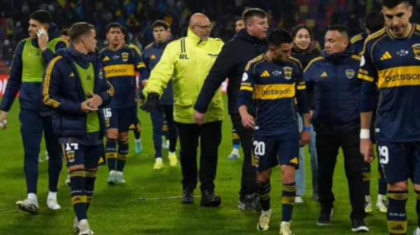 festejo de Huracán tras eliminar a Boca en La Bombonera