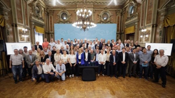 Intendentes de la provincia de Buenos Aires en reunión institucional