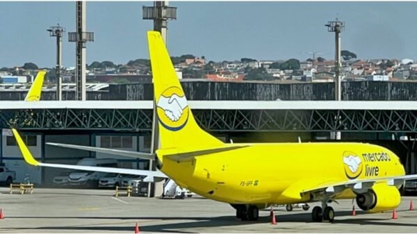 avión de carga utilizado por Mercado Libre