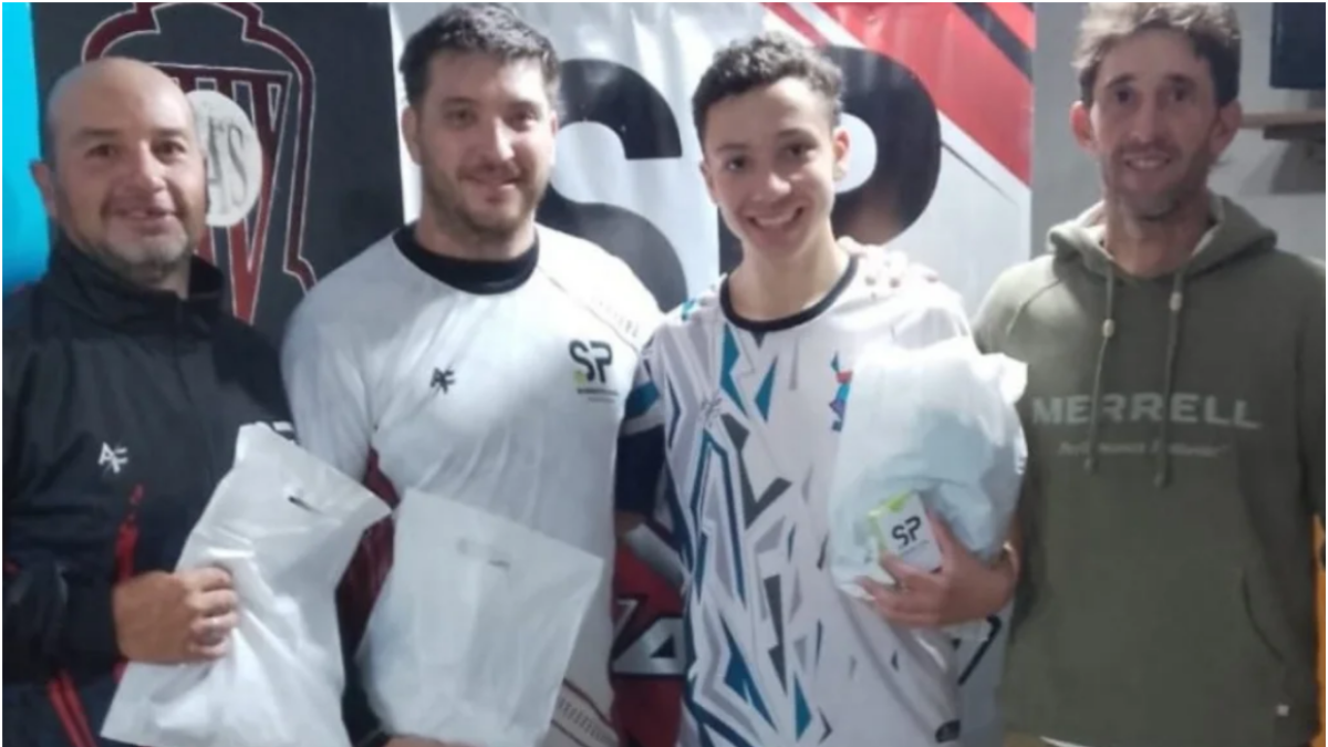 Ganadores del torneo de 6ª categoría en Sarmiento Pádel