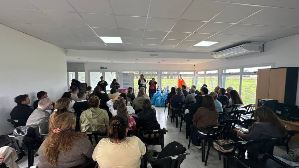 Encuentro del programa Fines en Ayacucho