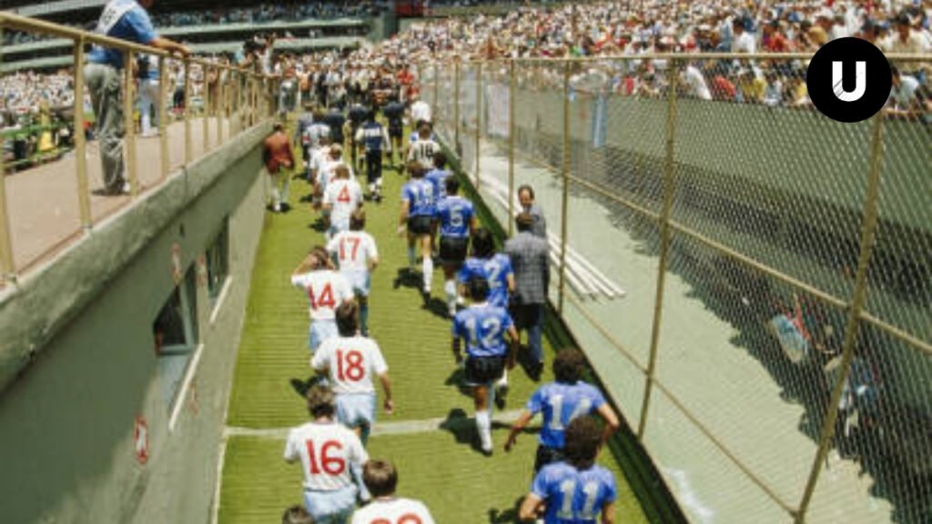 Hinchas argentinos con banderas durante un partido del Mundial 2026.
