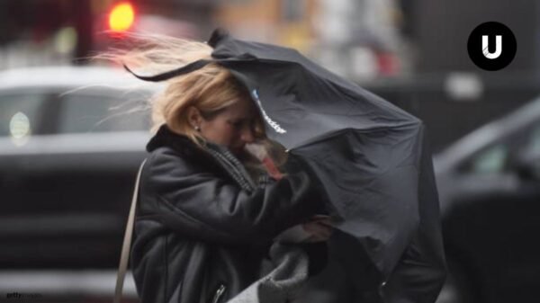 Pronóstico del tiempo para Ayacucho con lluvias, tormentas, temperaturas entre 6°C y 12°C y fuertes ráfagas de viento.