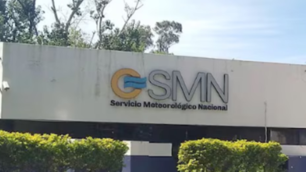 protesta de trabajadores en Aeroparque Jorge Newbery