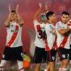 jugadores de River Plate previo al partido ante Carabobo