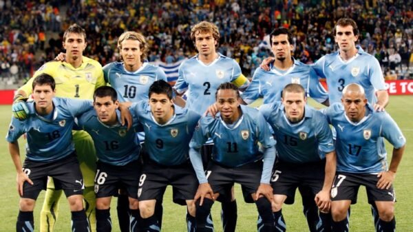 Jugadores de Uruguay durante la previa de su debut en el Mundial 2026 frente a Arabia Saudita.