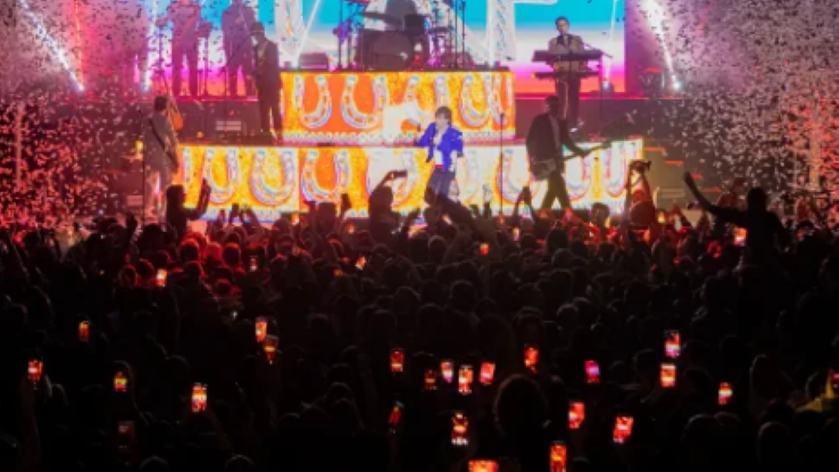 Turf durante su show aniversario en Buenos Aires